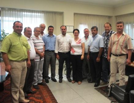 BAKEŞ yöneticileri Eyalet Başkanı Aris Yannakidis görüştü